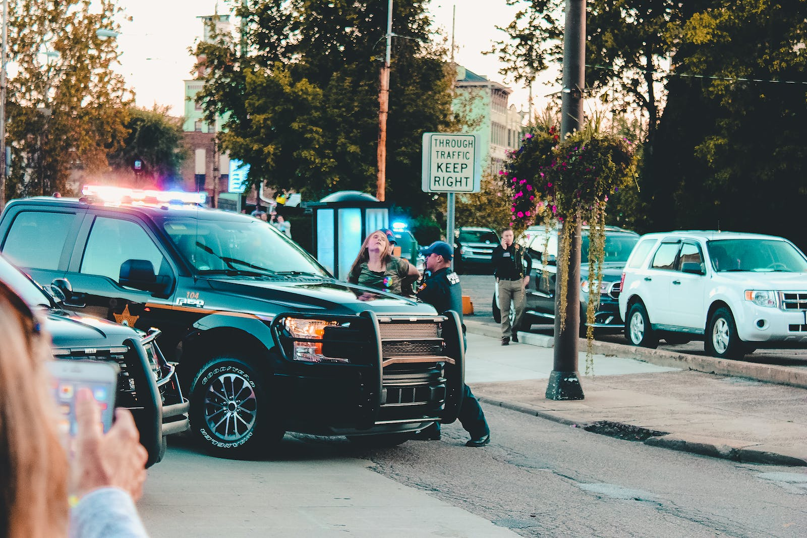 Pros and Cons of Police Gratuities