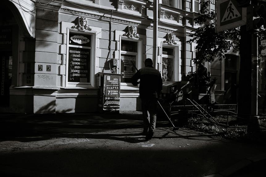 advantages and disadvantages of janitorial work