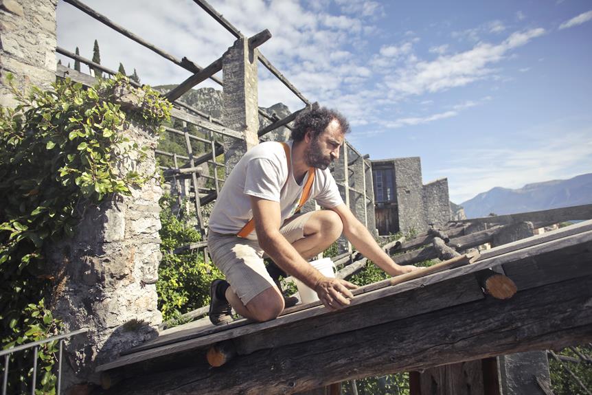 advantages and disadvantages of roofing