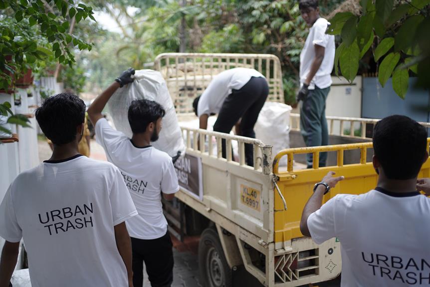 advantages and disadvantages of waste management