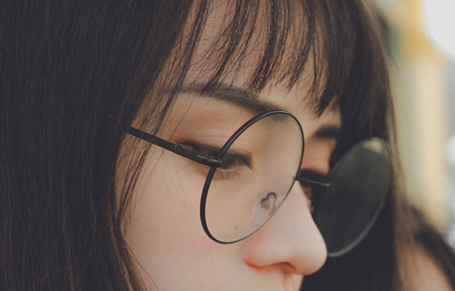 nose pads on glasses